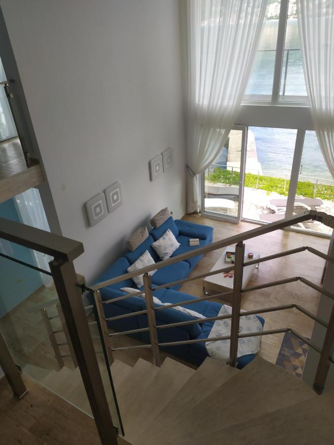 Apartmán Aurora House Duplex Njivice Exteriér fotografie